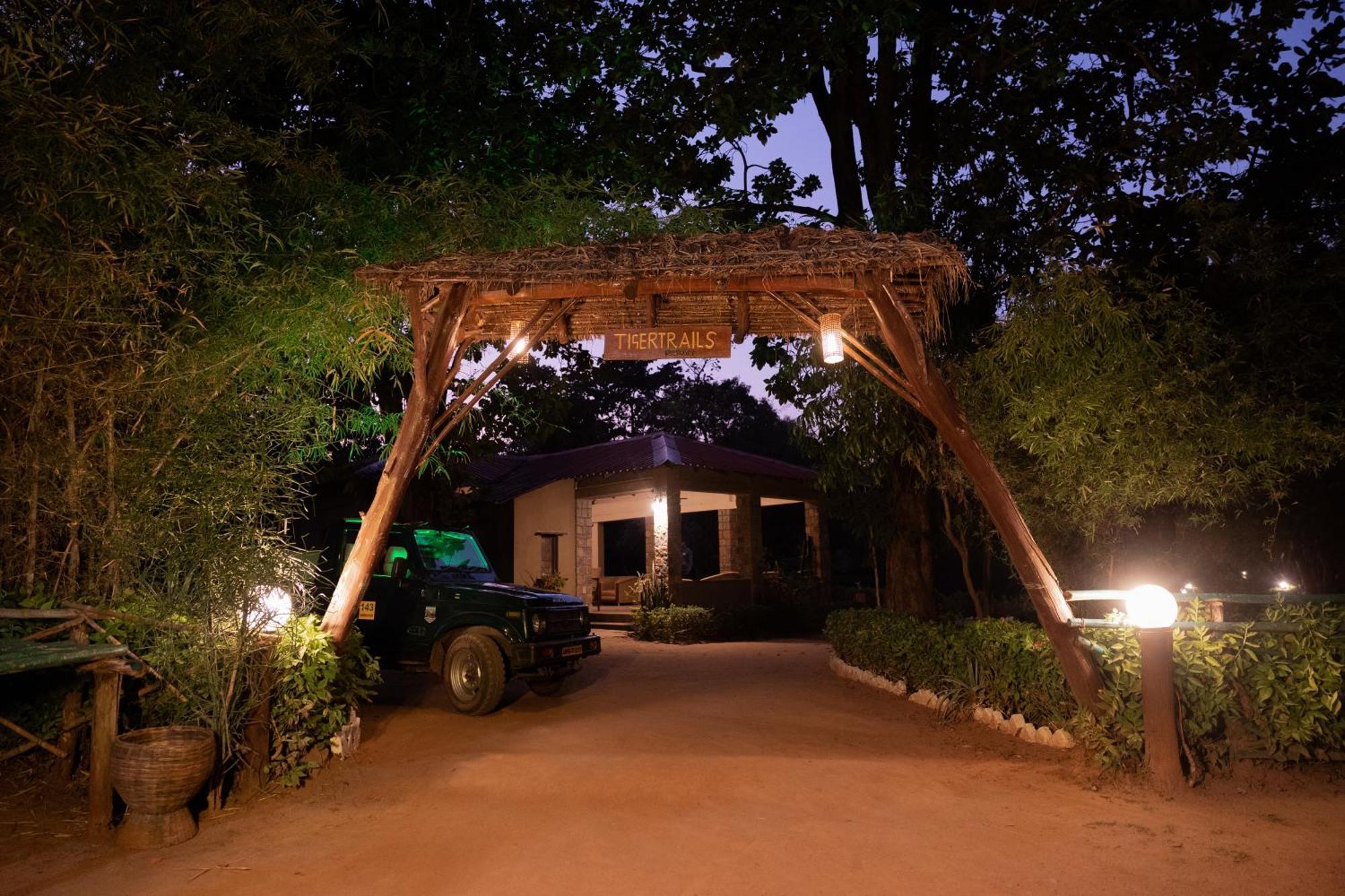 Tiger Trails Resort Tāla Extérieur photo