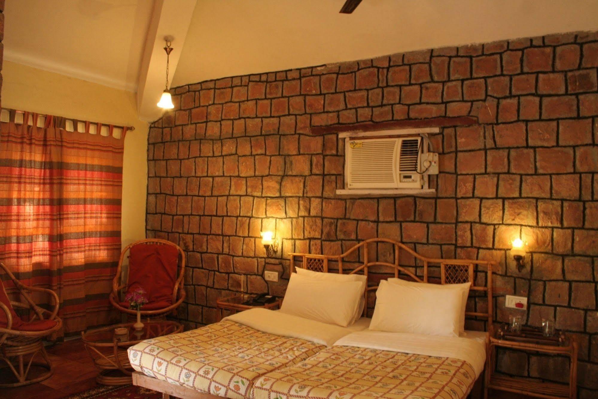 Tiger Trails Resort Tāla Extérieur photo